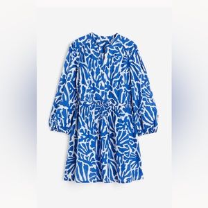 H&M Linen-blend summer dress. Balloon sleeves, adjustable drawstring waist.